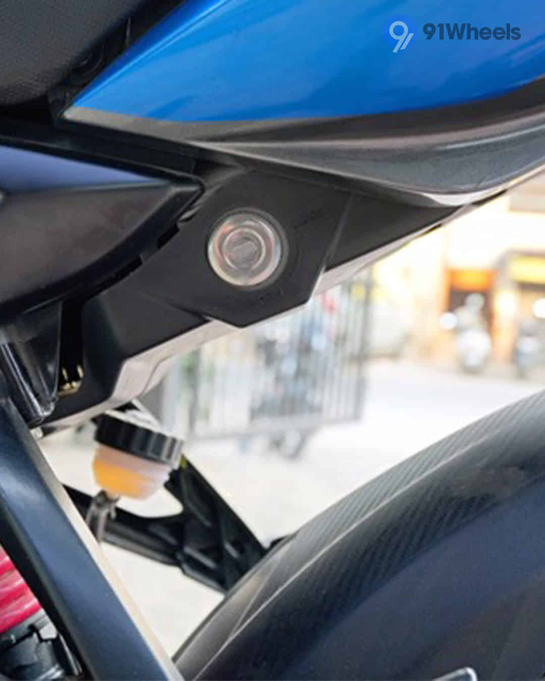 Seat Remove/Fix Lock