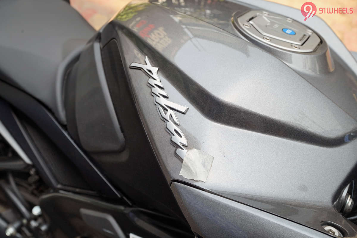 Bajaj Pulsar RS 200 Fuel Tank