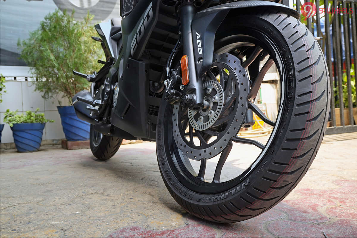 Bajaj Pulsar RS 200 Front Tyre