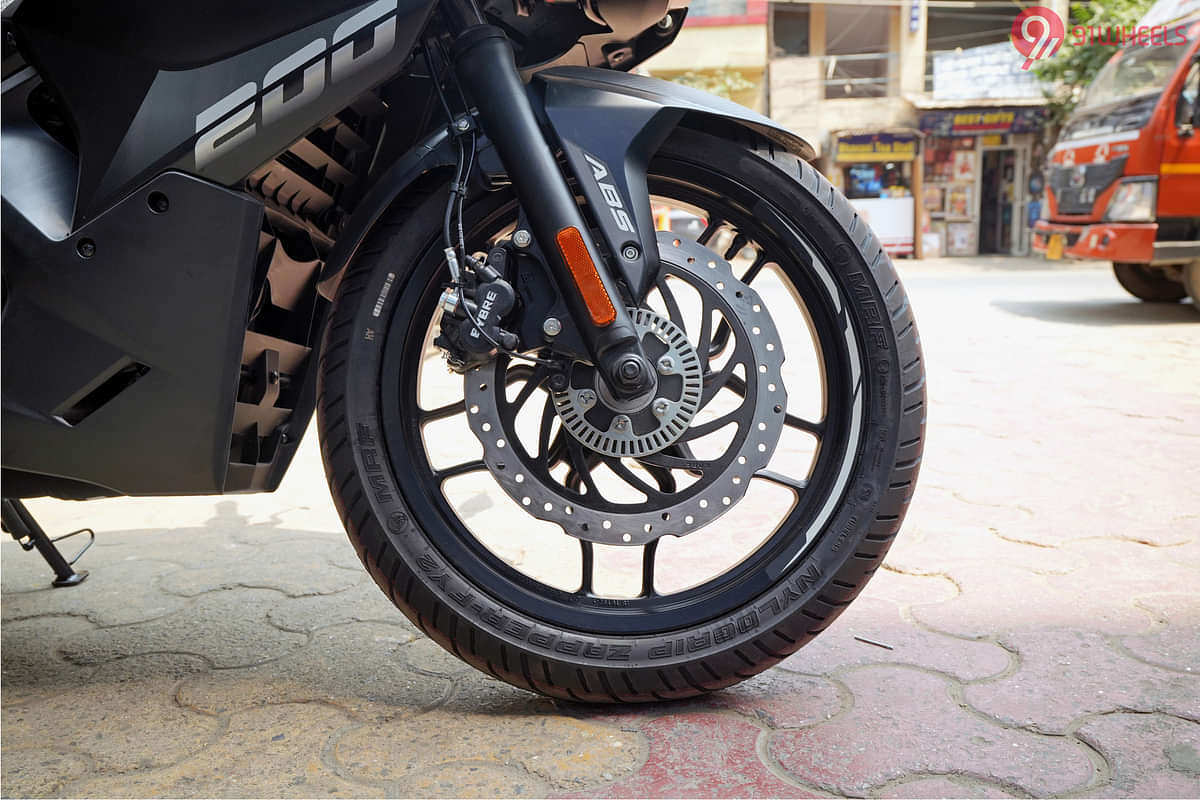 Bajaj Pulsar RS 200 Front Tyre