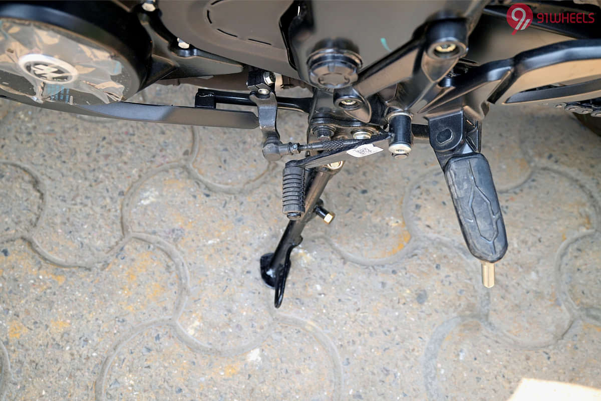 Bajaj Pulsar RS 200 Gear Shift Lever