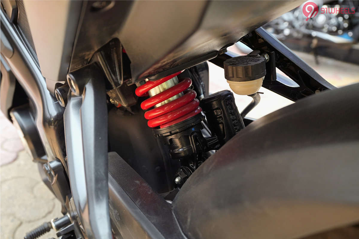 Bajaj Pulsar RS 200 Rear Shock Absorbers