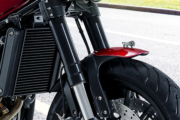 Benelli Leoncino 500 Front forks