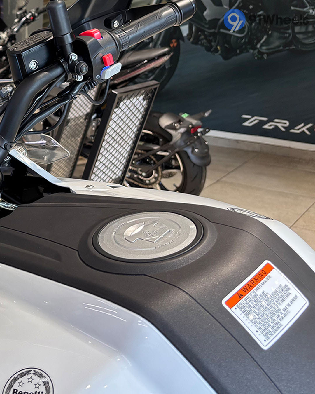 Engine & Exhaust - 4