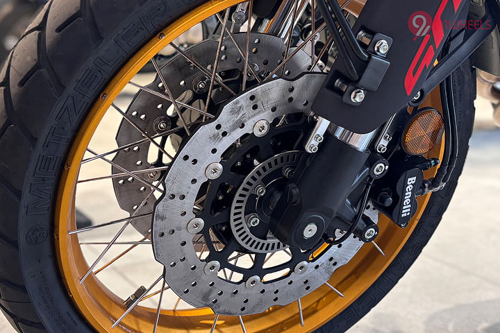 Benelli TRK 502 Front Disc Brake