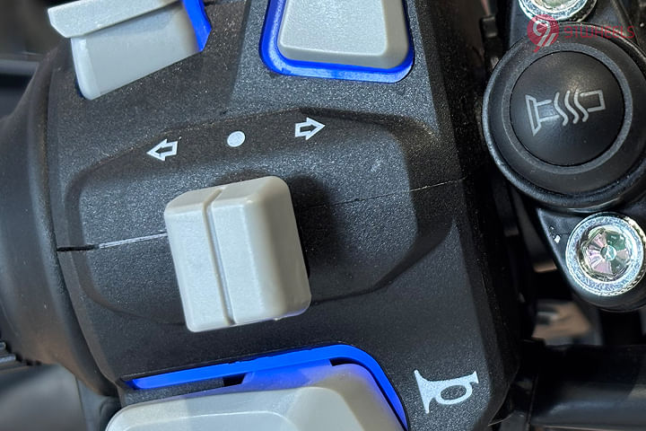 Benelli TRK 502 Turn Indicators Switch
