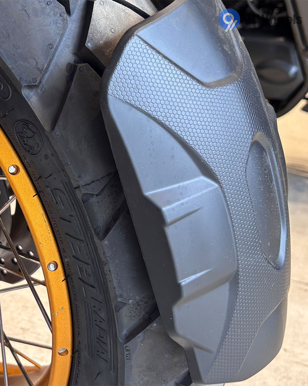 Wheels & Suspension - 9