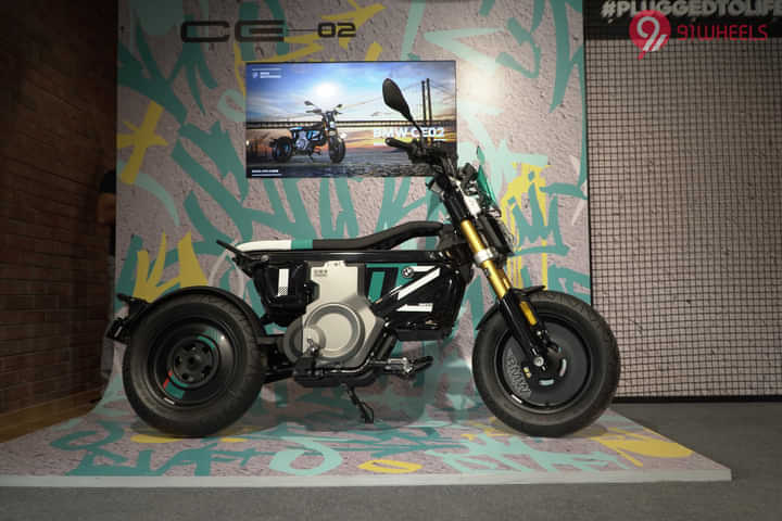 BMW CE 02 Right Side View BMW CE 02 Right Side View