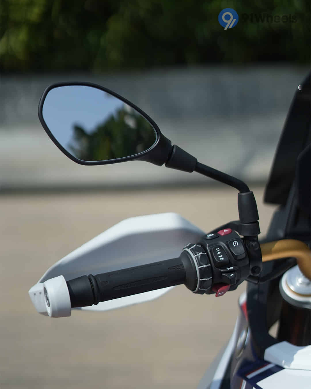 Rear View Mirror Rear View Mirror