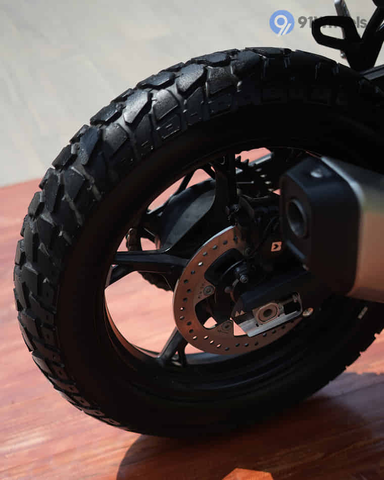 Wheels & Suspension - 3 Wheels & Suspension - 3