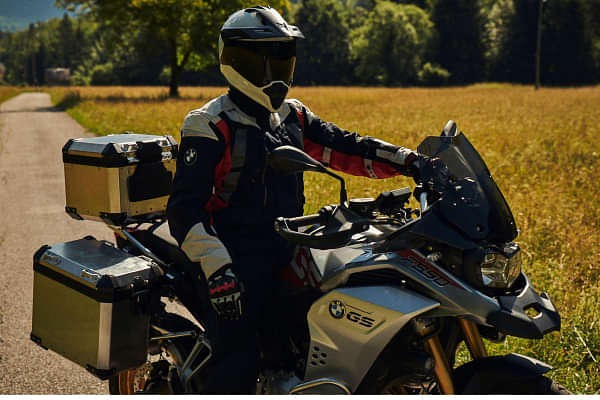 BMW F 850 GS Adventure Riding Shot