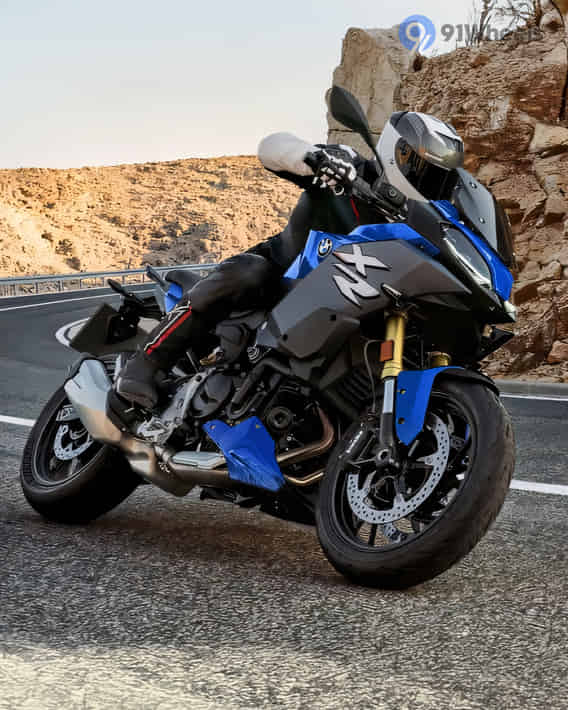 F 900 XR 2019-2026 Riding Shot F 900 XR 2019-2026 Riding Shot