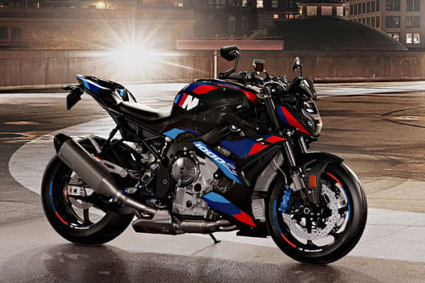 BMW M 1000 R Right Side View