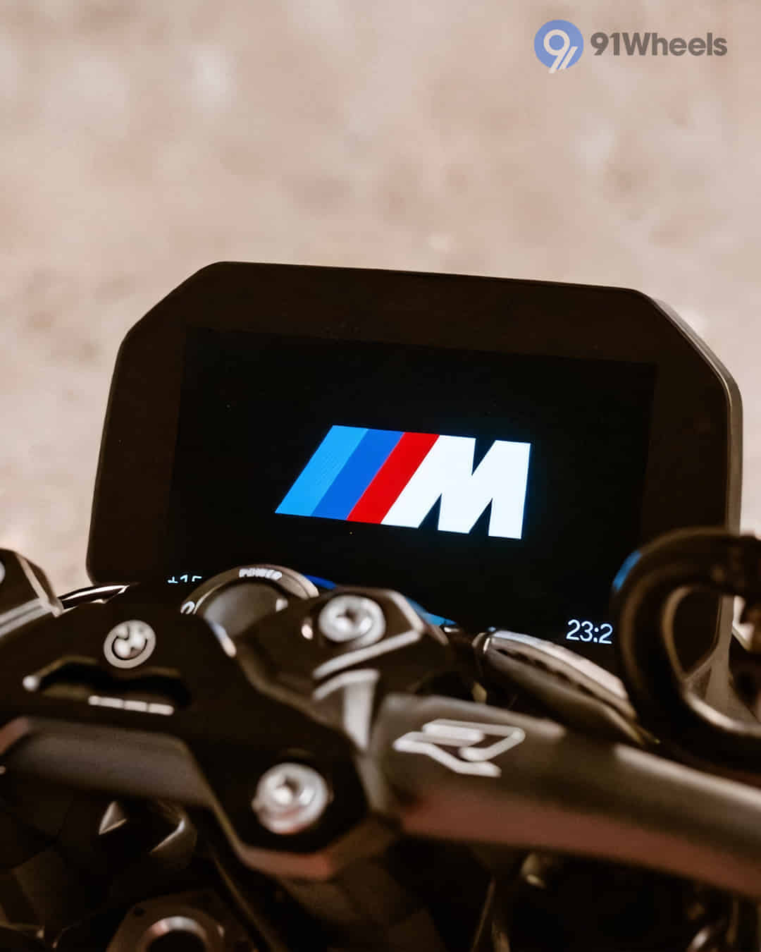 TFT / Instrument Cluster