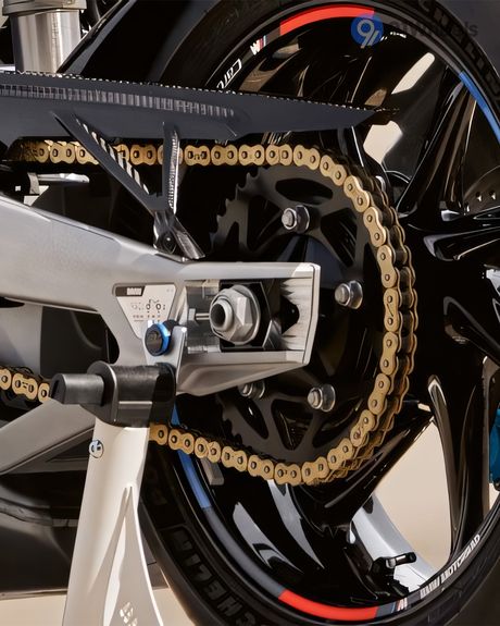 M 1000 RR Drive Chain And Sprocket