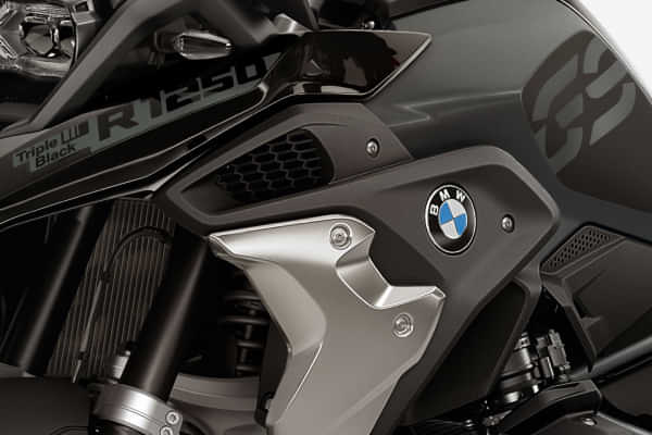 BMW R 1250 RT Fuel Tank BMW R 1250 RT Fuel Tank