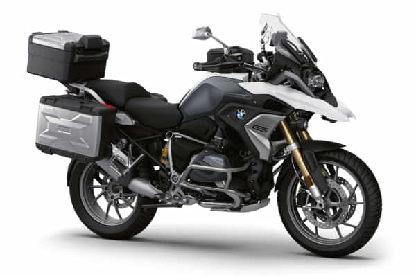BMW R 1250 RT Right Front Three Quarter BMW R 1250 RT Right Front Three Quarter