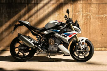 BMW S 1000 R Right Side View BMW S 1000 R Right Side View