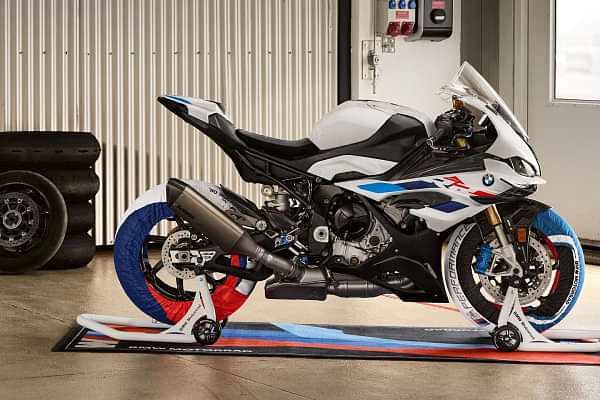 BMW S 1000 RR Right Side View