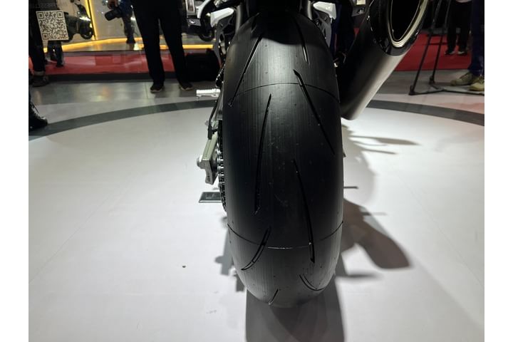 BMW S 1000 RR Rear Tyre