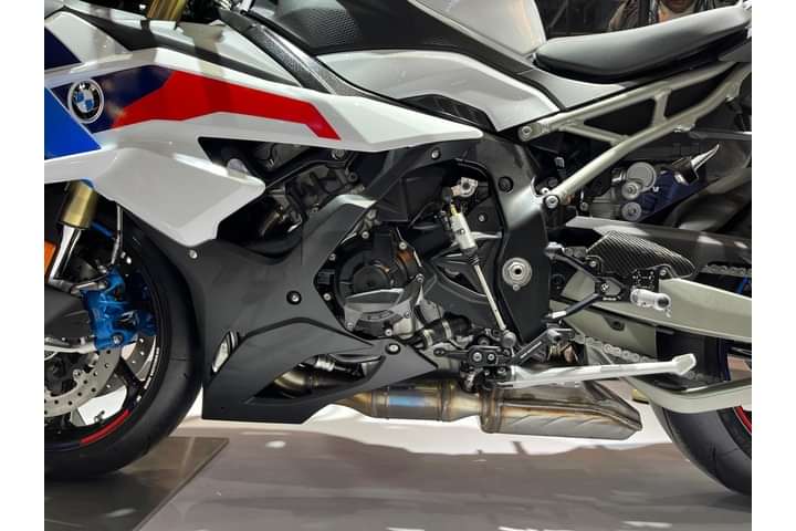 BMW S 1000 RR Engine From Left