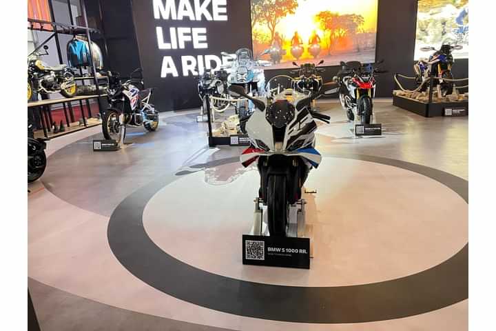 BMW S 1000 RR Front View