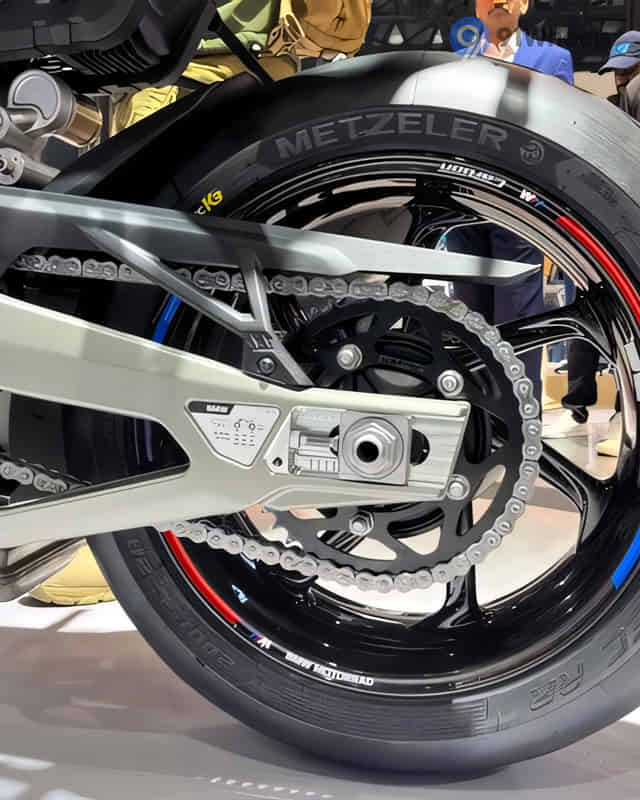 S 1000 RR Rear Wheel