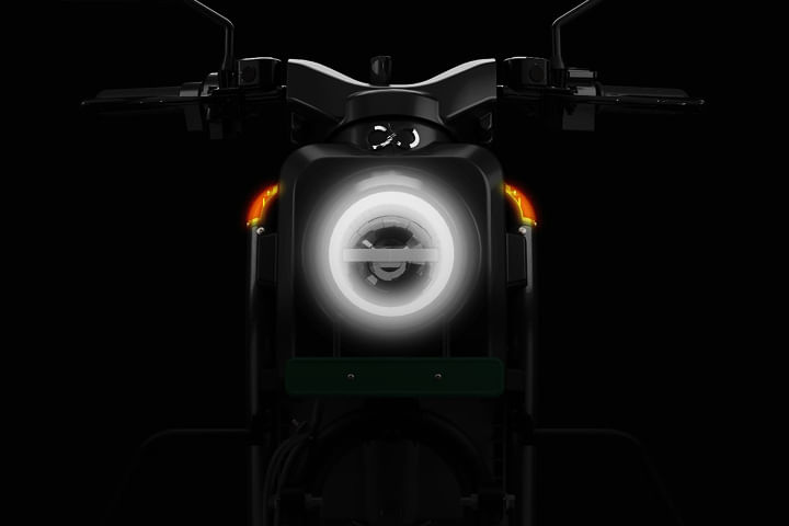 BNC Challenger Head Light