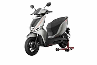 Brisk Origin Left Front Three Quarter