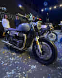 Right Front Three Quarter