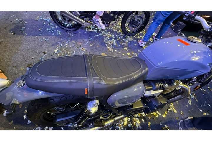 Brixton Cromwell 1200 Bike Seat