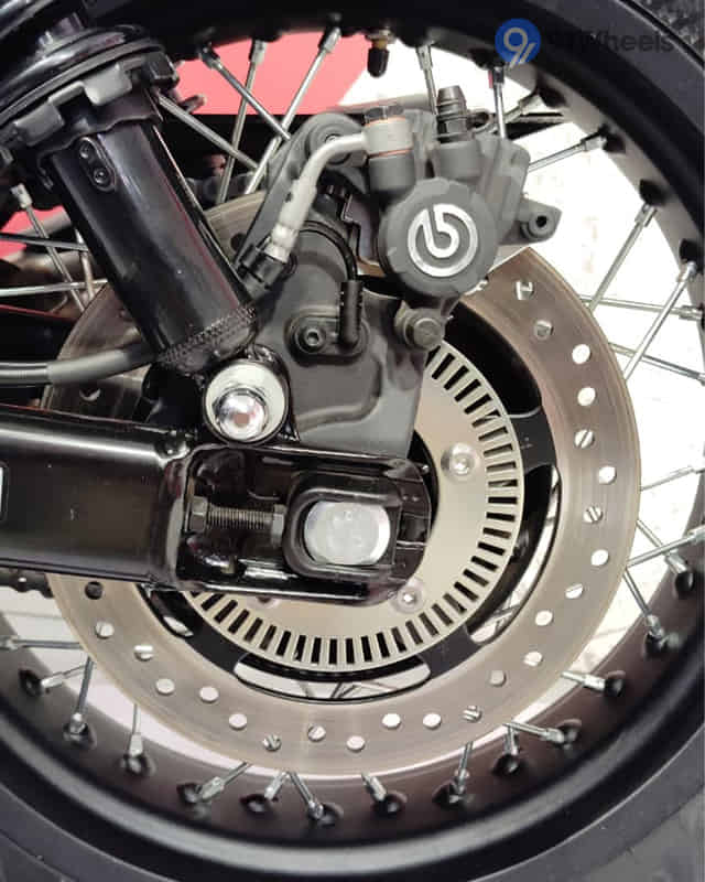 Scrambler 650 Rear Brake