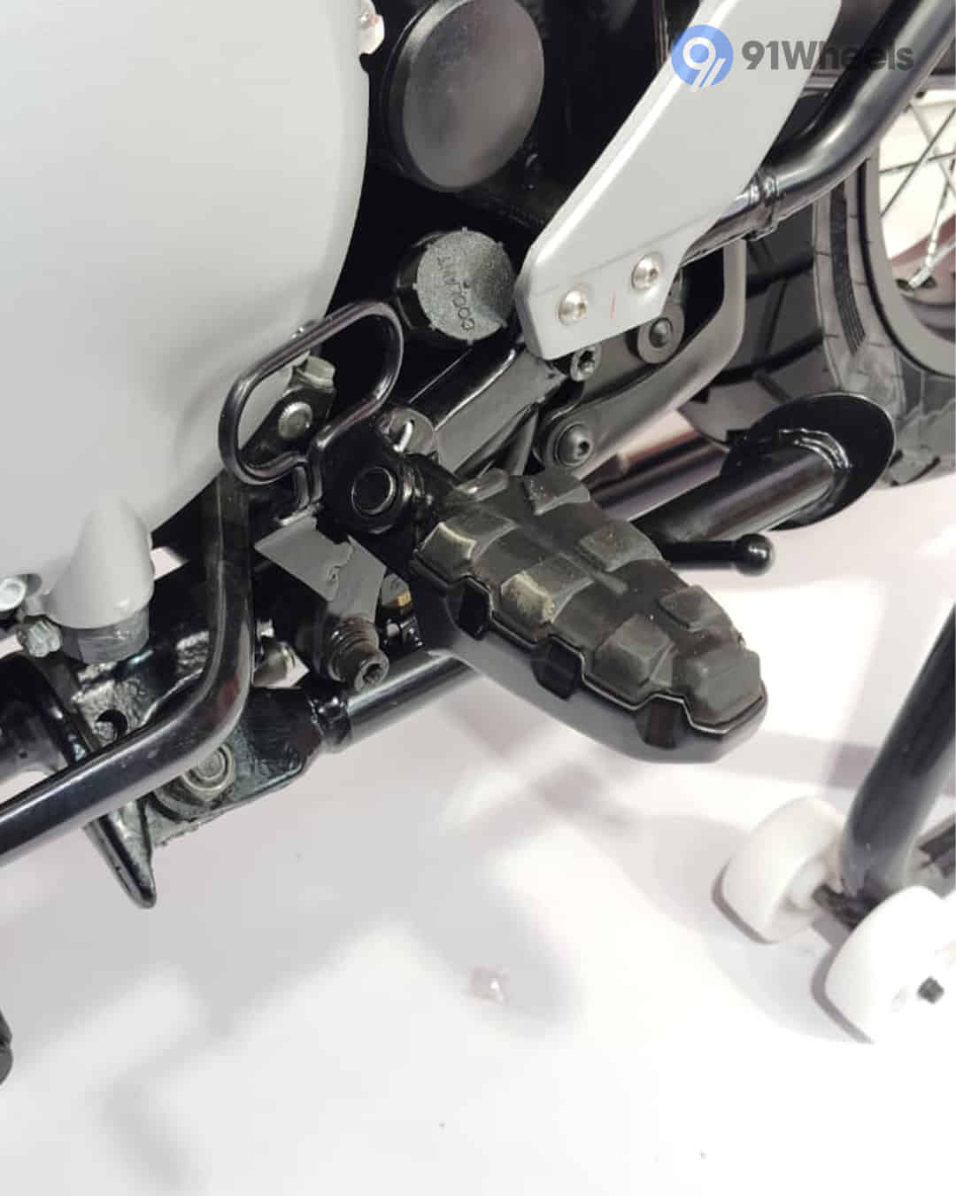 Pillion Left Footpeg