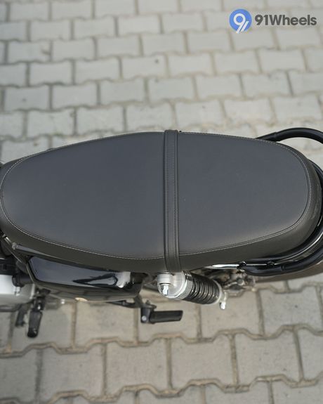 Gold Star 650 Bike Seat