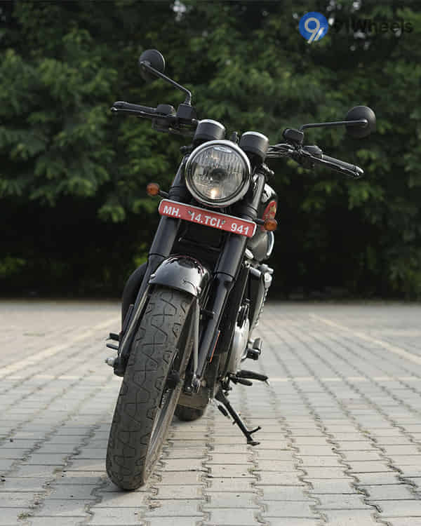 Gold Star 650 image