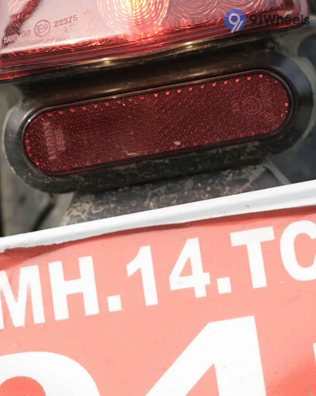 Rear Reflex Reflector