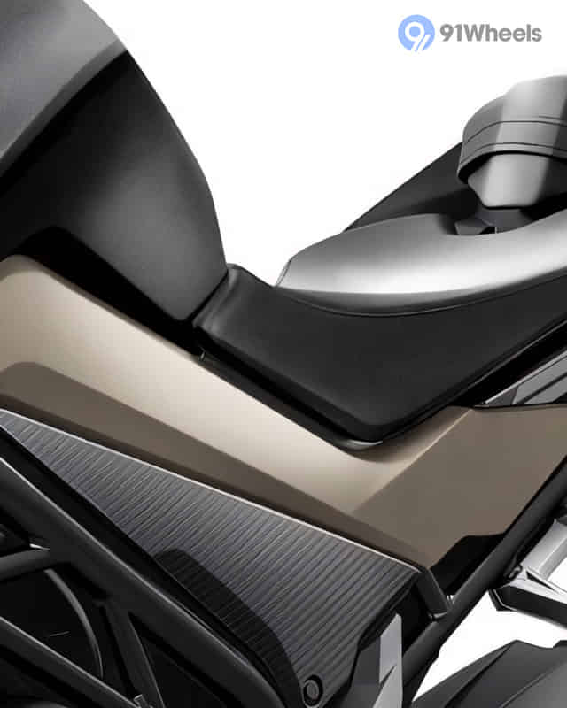 300 NK Rider Seat