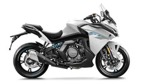 CF Moto 650 GT  2021-2024 Right Side View