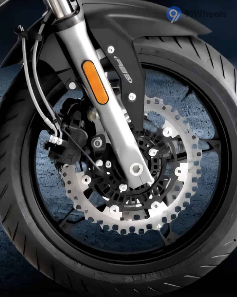 CF Moto 650 NK - Image 4