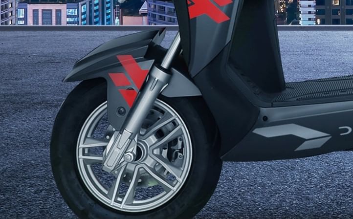 Deltic Drixx Front Tyre