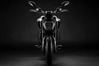 Ducati Diavel 1260 Front View Ducati Diavel 1260 Front View