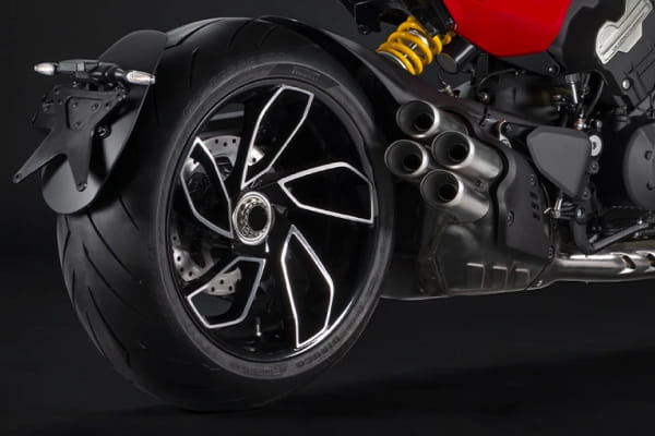 Ducati Diavel V4 Silencer/Muffler