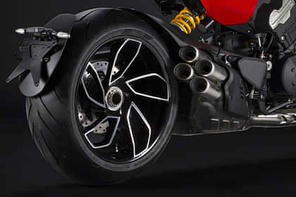 Ducati Diavel V4 STD Silencer/Muffler