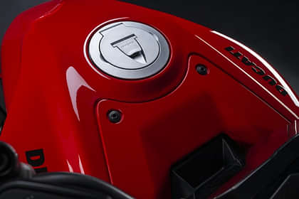Ducati Diavel V4 STD Fuel Tank