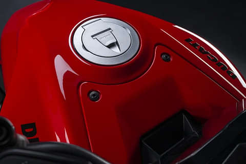 Ducati Diavel V4 Fuel Tank