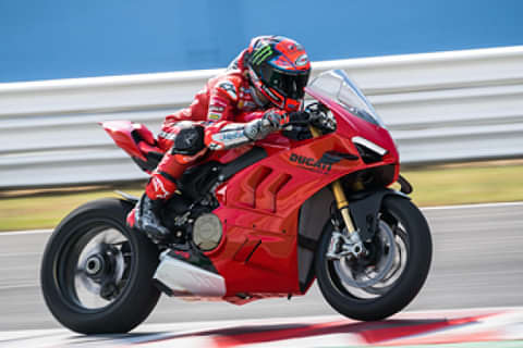 Ducati Panigale V4 S BS6 Riding Shot
