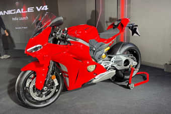 Ducati Panigale V4 Left Front Three Quarter Ducati Panigale V4 Left Front Three Quarter