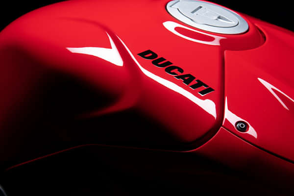 Ducati Panigale V4 Fuel Tank