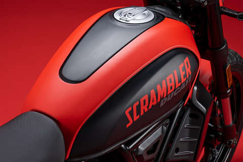 Ducati Scrambler 800 Icon Dark Fuel Tank