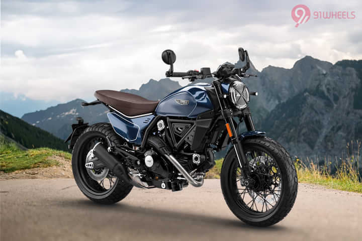 Ducati Scrambler NightShift Right Front Three Quarter